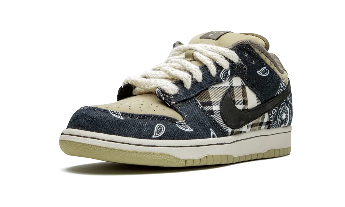 SB Dunk Low QS Special Box "Travis Scott" Street Pace