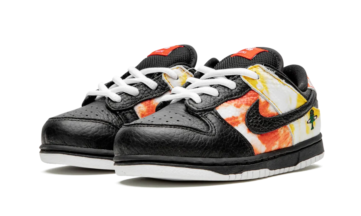 SB Dunk Low QS (TD) "Tie-Dye Rayguns 2019 - Black" suede upper Mobility Boost