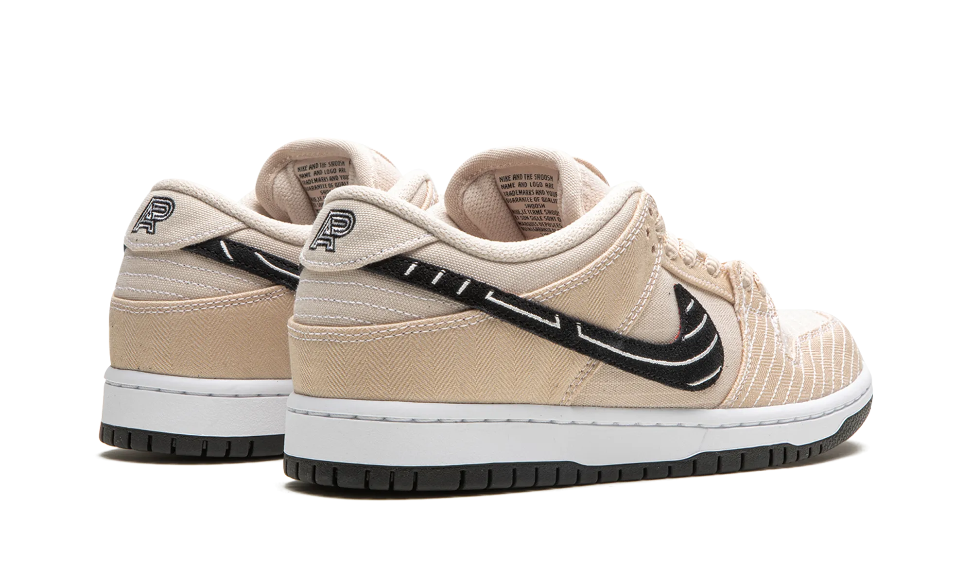 Flexible Arch Toe Space SB Dunk Low "Albino & Preto - Jiu Jitsu"