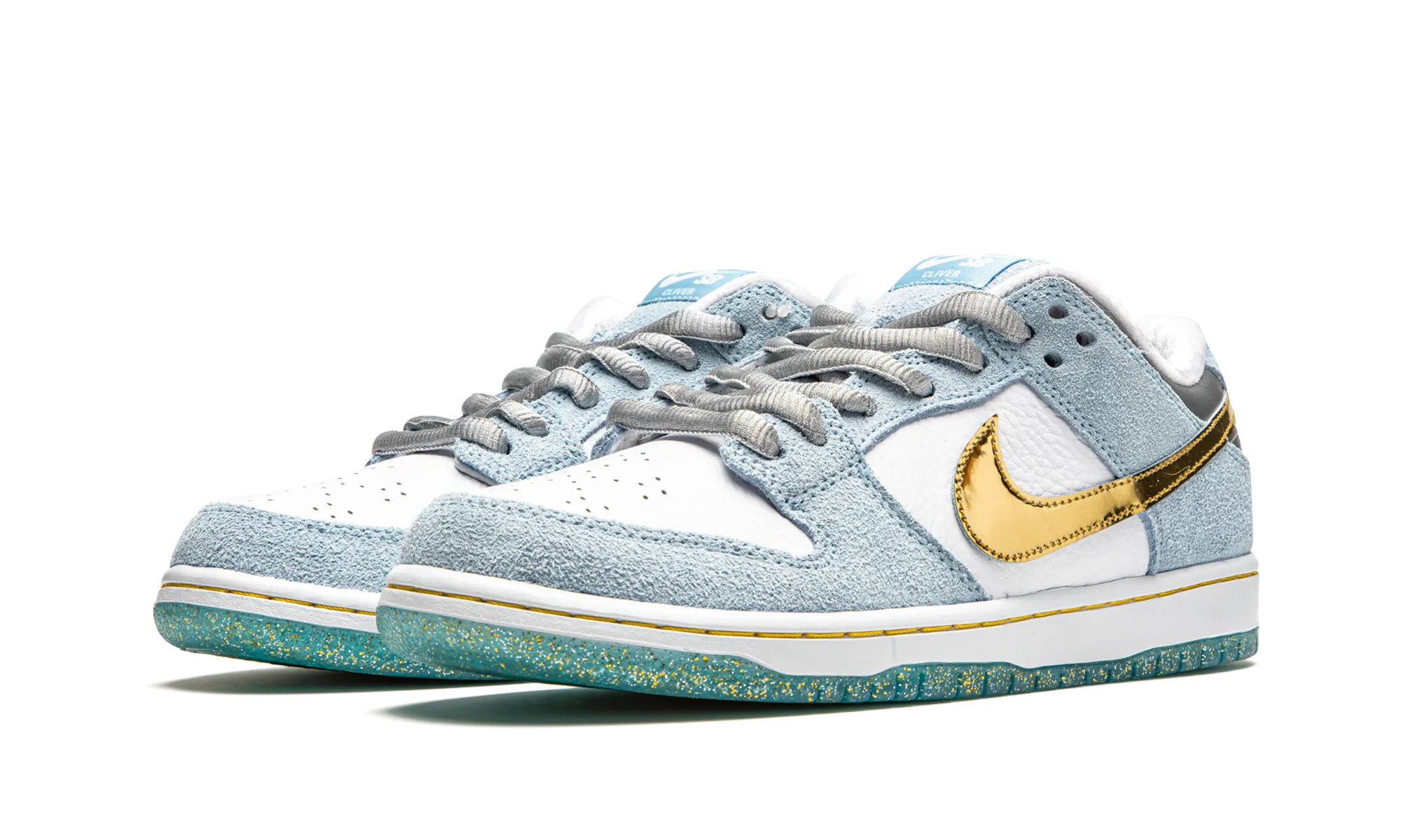 SB Dunk Low "Sean Cliver - Holiday Special" Bush Step City Hike