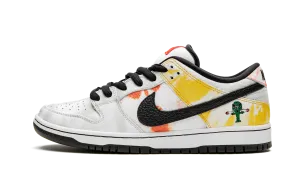 Bare Wear Feet Ease SB Dunk Low "Tie-Dye Rayguns 2019 - White"