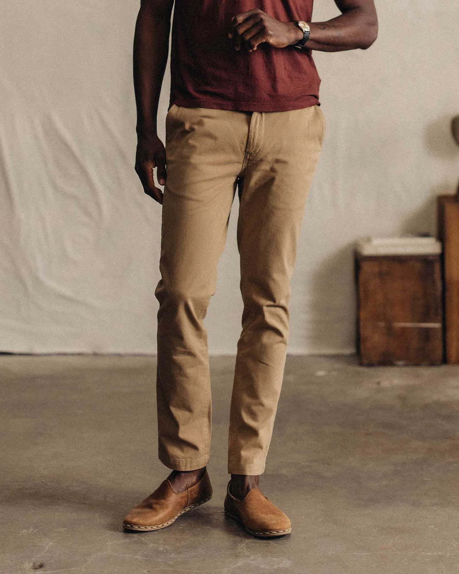 The Slim Foundation Pant in Organic Khaki Casual Vibes Chill Comfort Wear