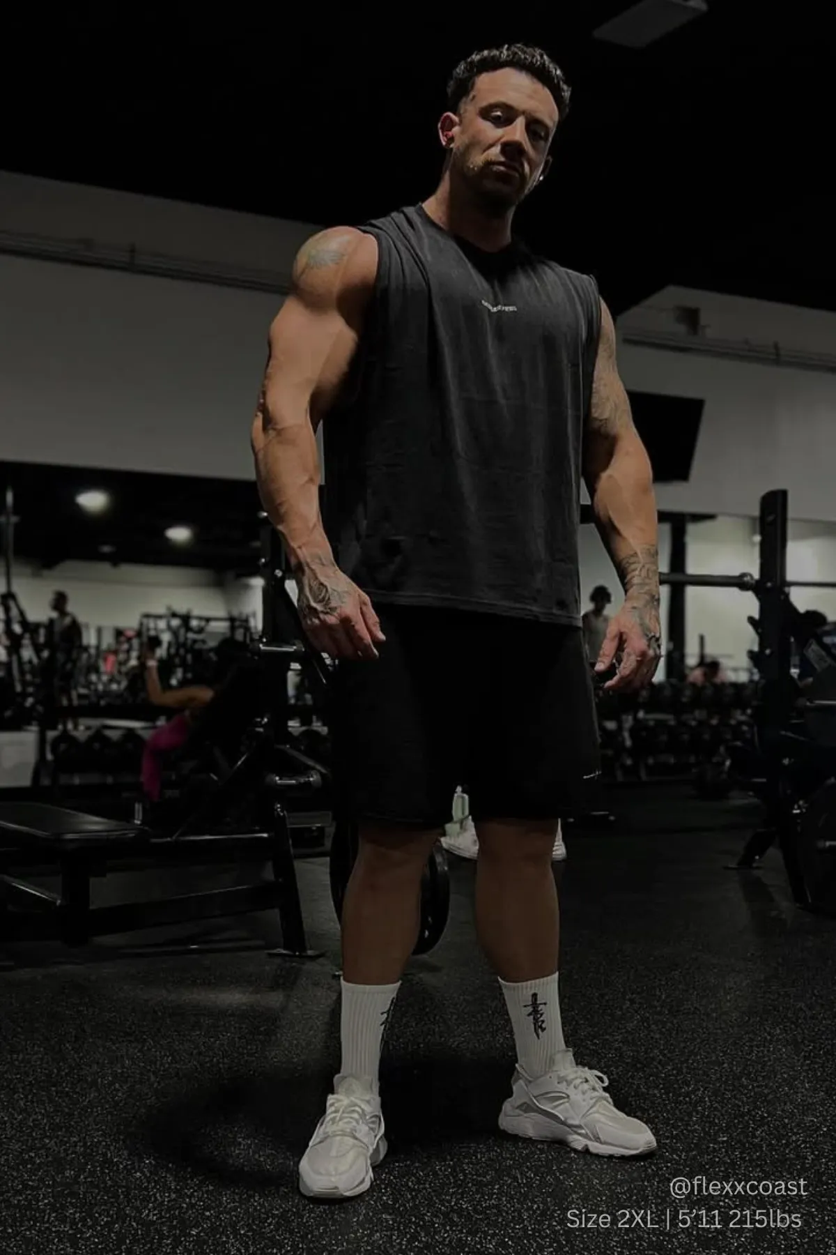 Sleeveless Box Cut Tank Top - Black quality service