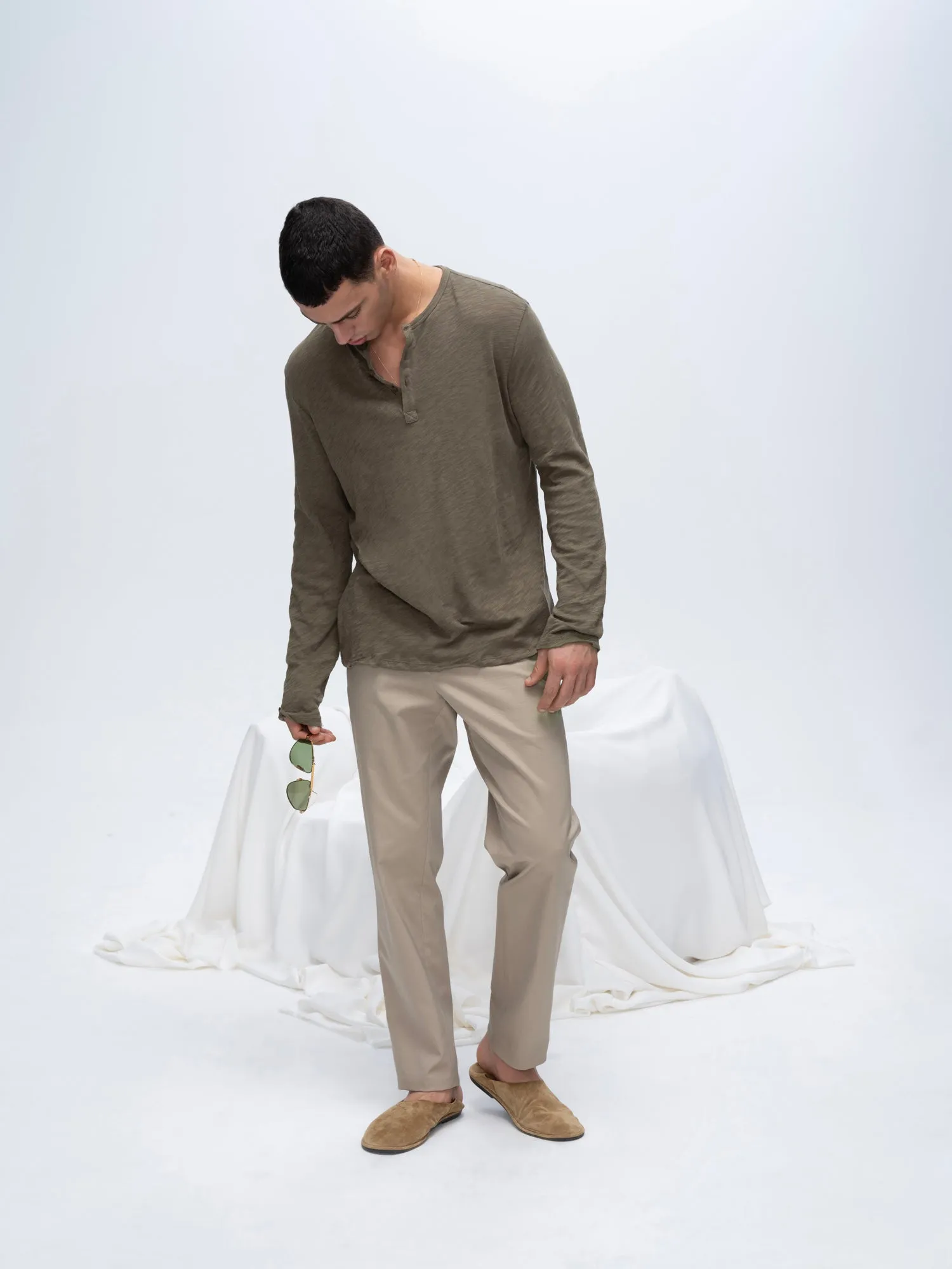 Relaxed Fit Design Slub Jersey Destroyed Wash Henley - Army