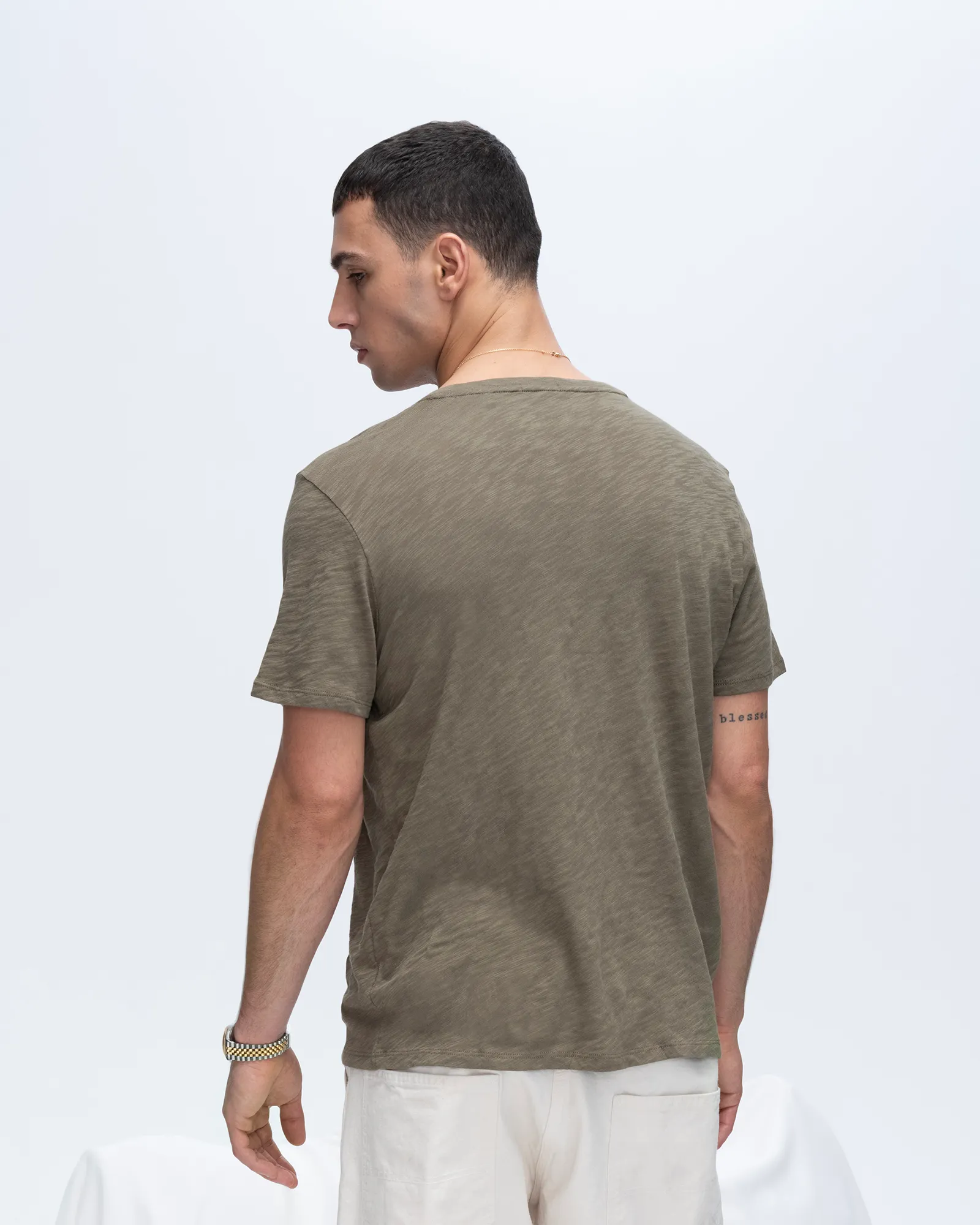 Slub Jersey V-Neck Tee - Army Chilly Weather Style