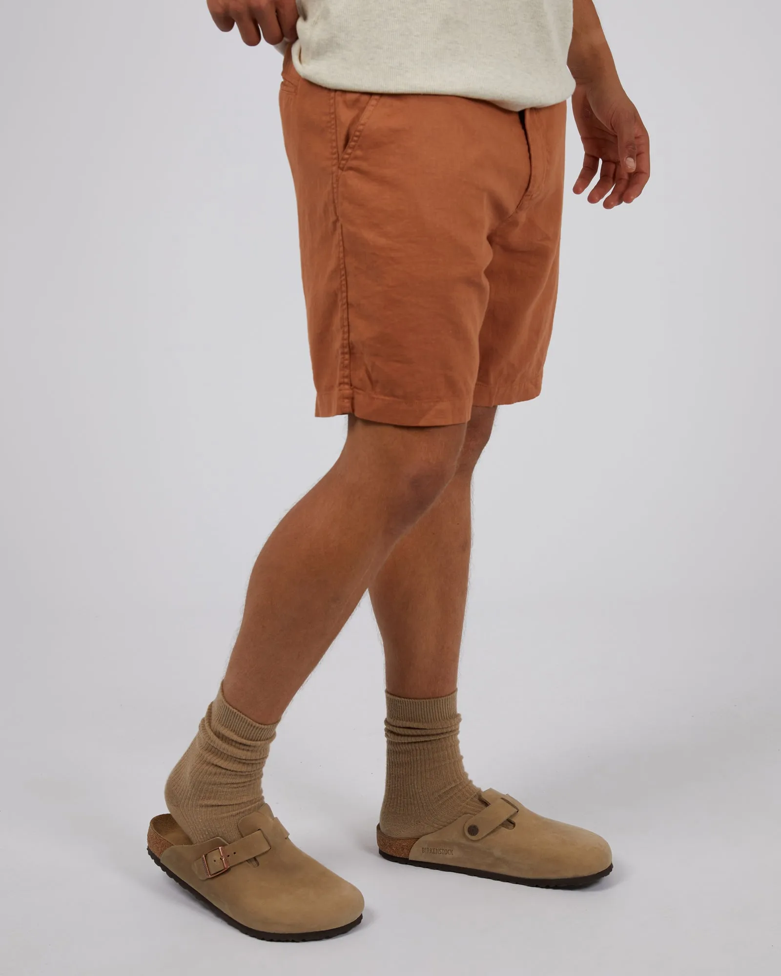 Tab Linen Short Tan Sleek Stretch