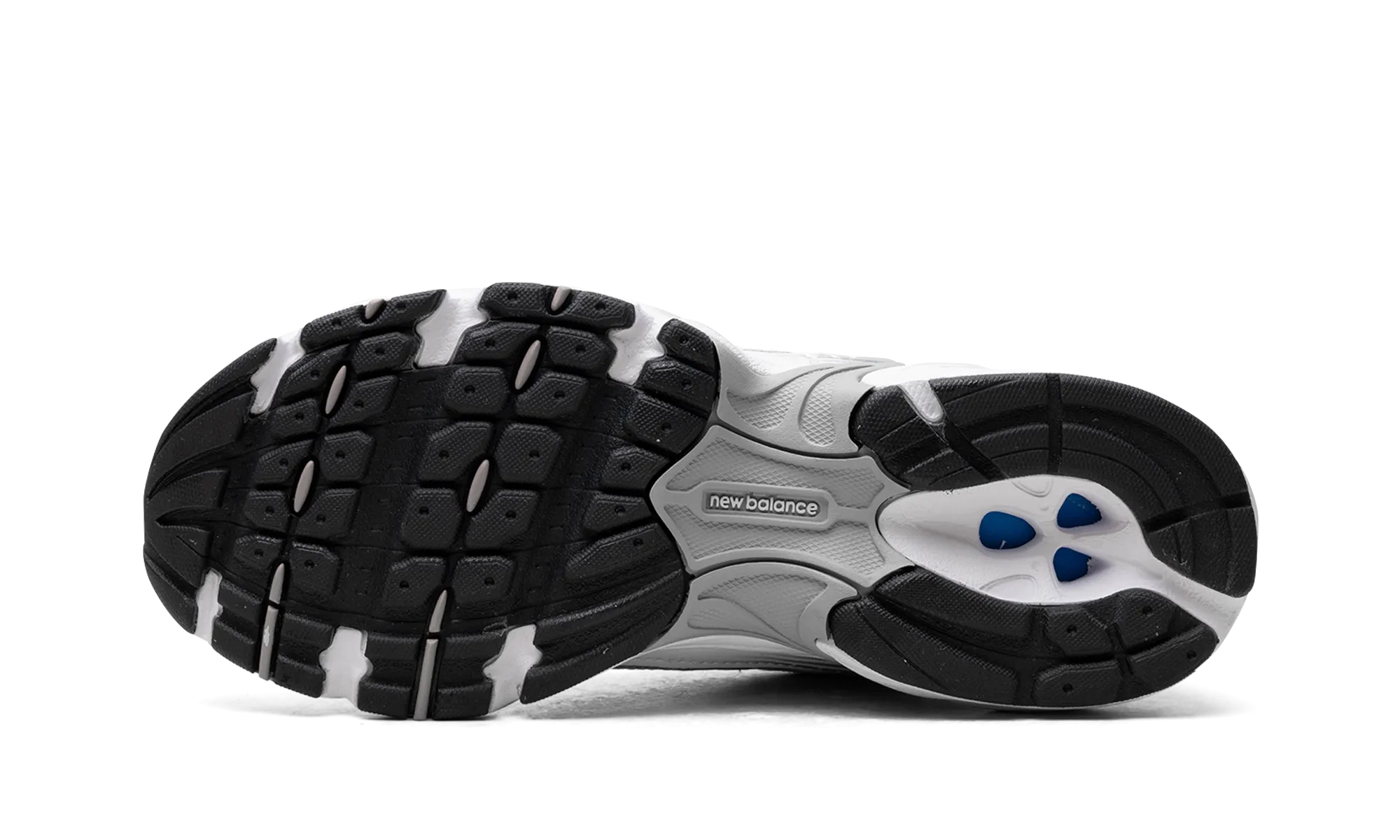 Photo Day 530 "White/Silver Metalic/Ice Wine/Mid Century Pin"