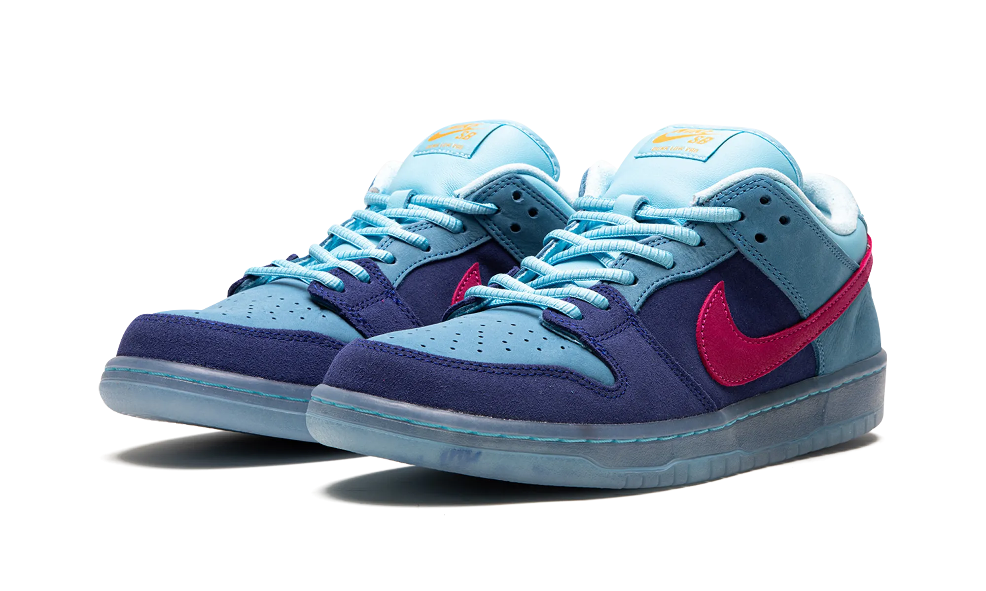 SB Dunk Low "Run The Jewels" Soft Steps