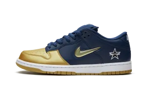 SB Dunk Low "Supreme - Jewel Swoosh Gold/Navy" daily life