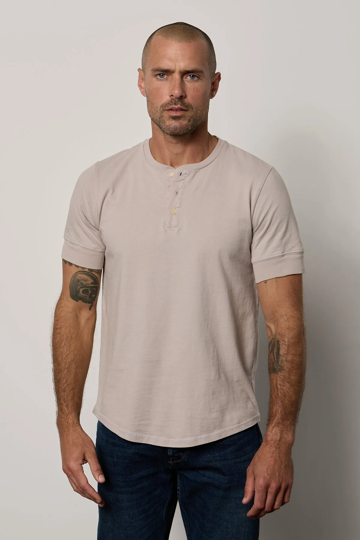 DEON HENLEY Modern Layering