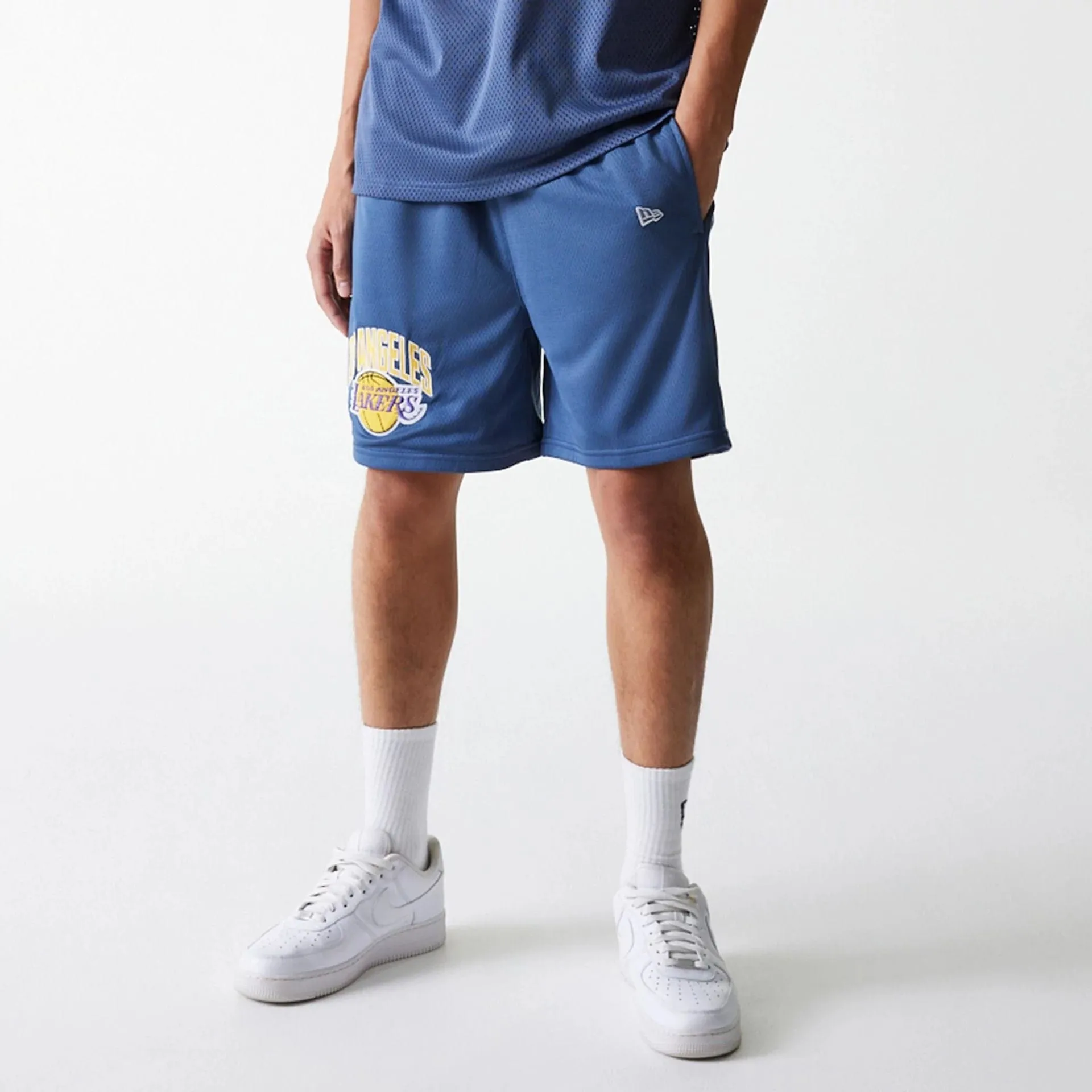 LA Lakers NBA Arch Graphic Dark Blue Mesh Shorts Side Pockets Perfect Style