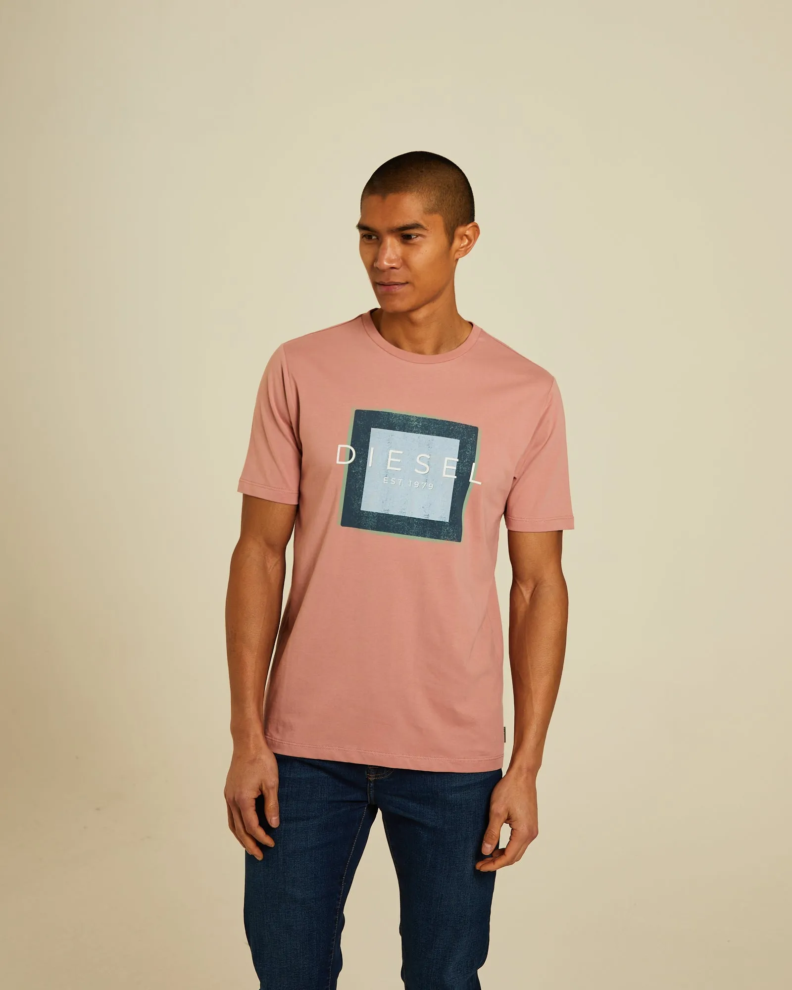 Minimal Style Trend Breathable Comfort Design Freeman Tee Plaster Pink