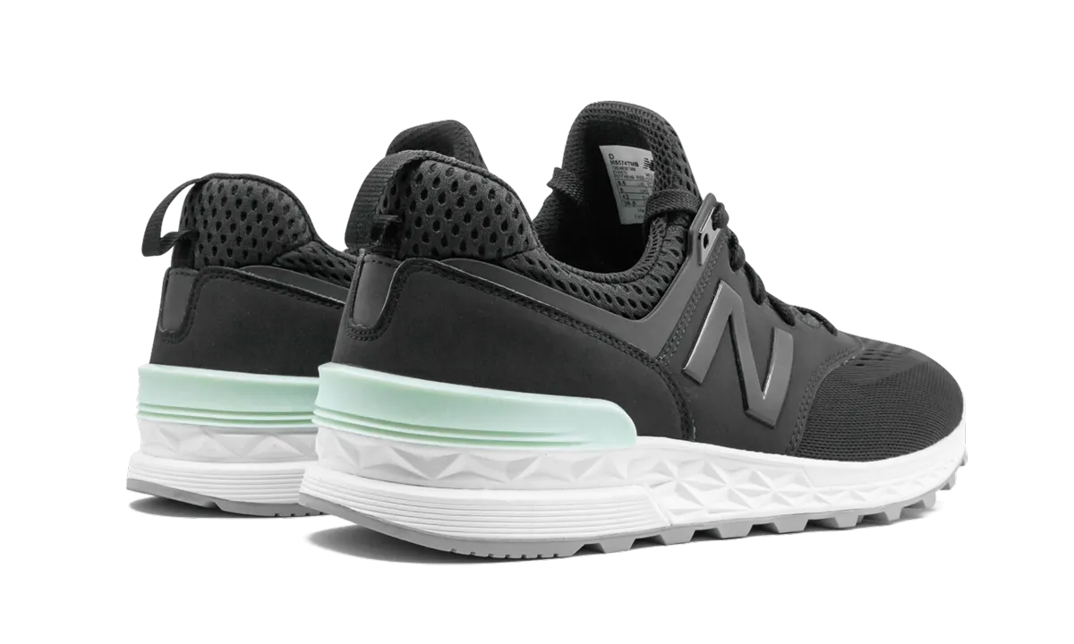 Handcrafted Detailing MS574