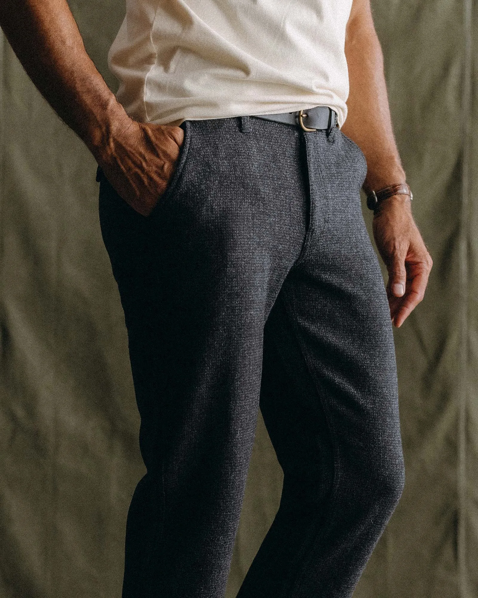 AntiPilling Comfy Movement The Carnegie Pant in Heather Charcoal Wool