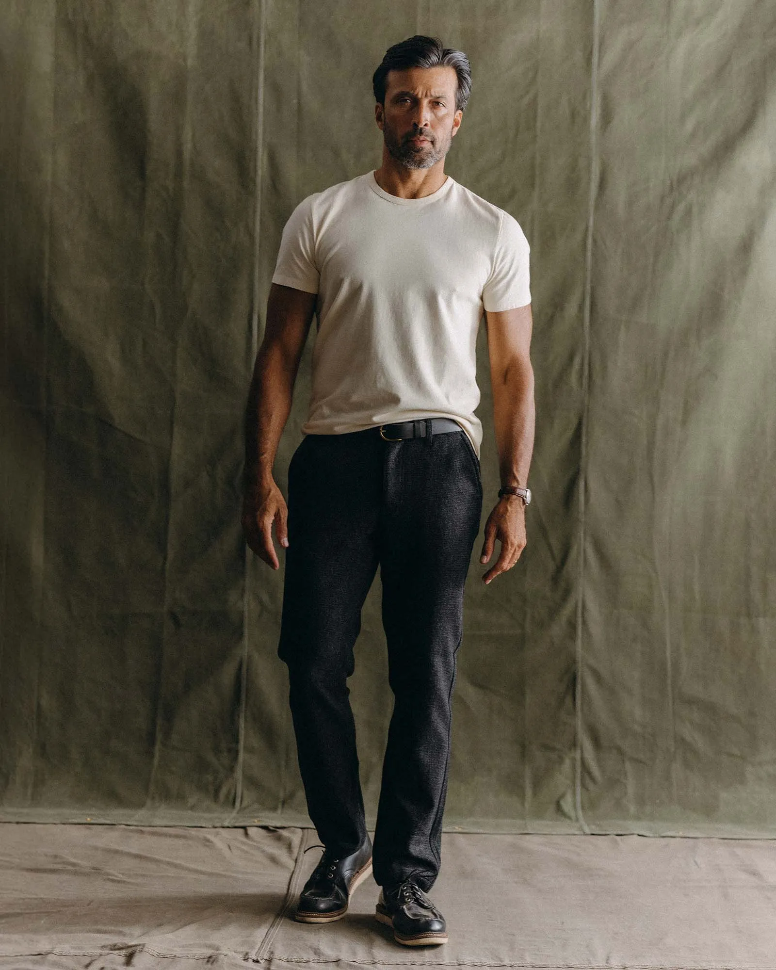 The Carnegie Pant in Heather Charcoal Wool Slim Comfort
