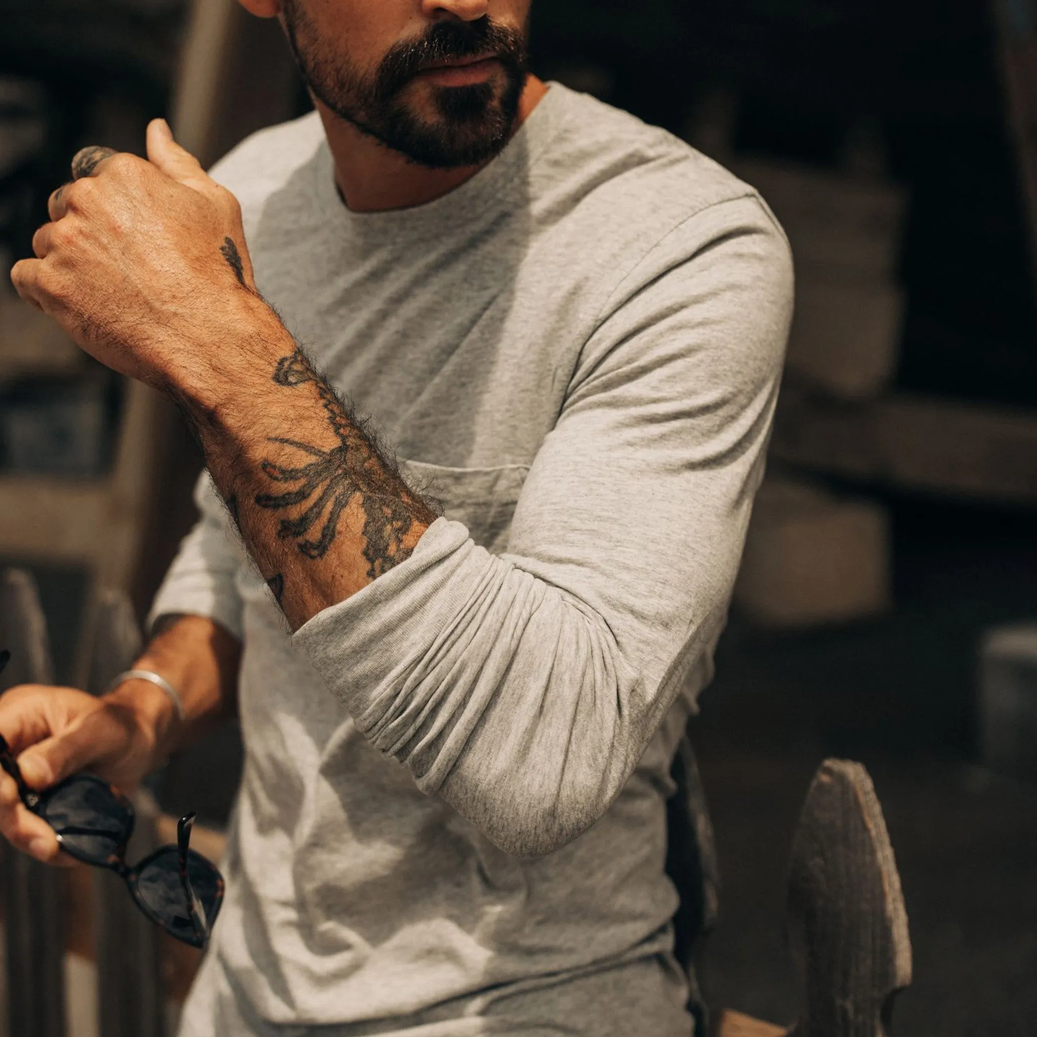 loose but not baggy Relaxed Armhole Cut The Cotton Hemp Long Sleeve Tee in Heather Grey