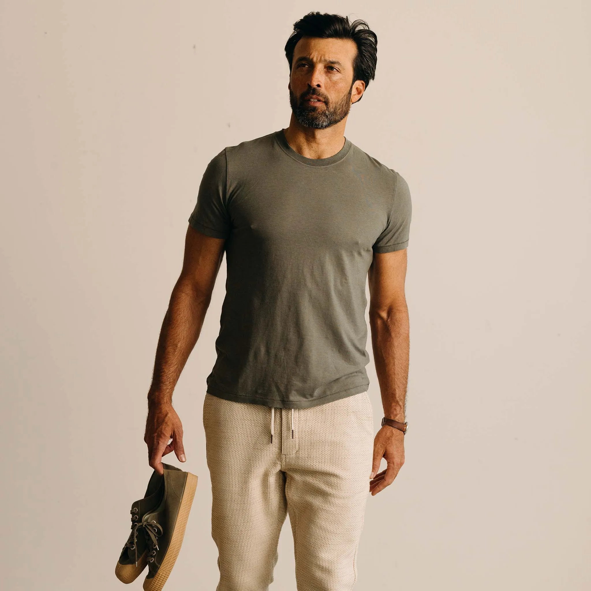 The Cotton Hemp Tee in Olive Urban Casual Look Versatile and Stylish