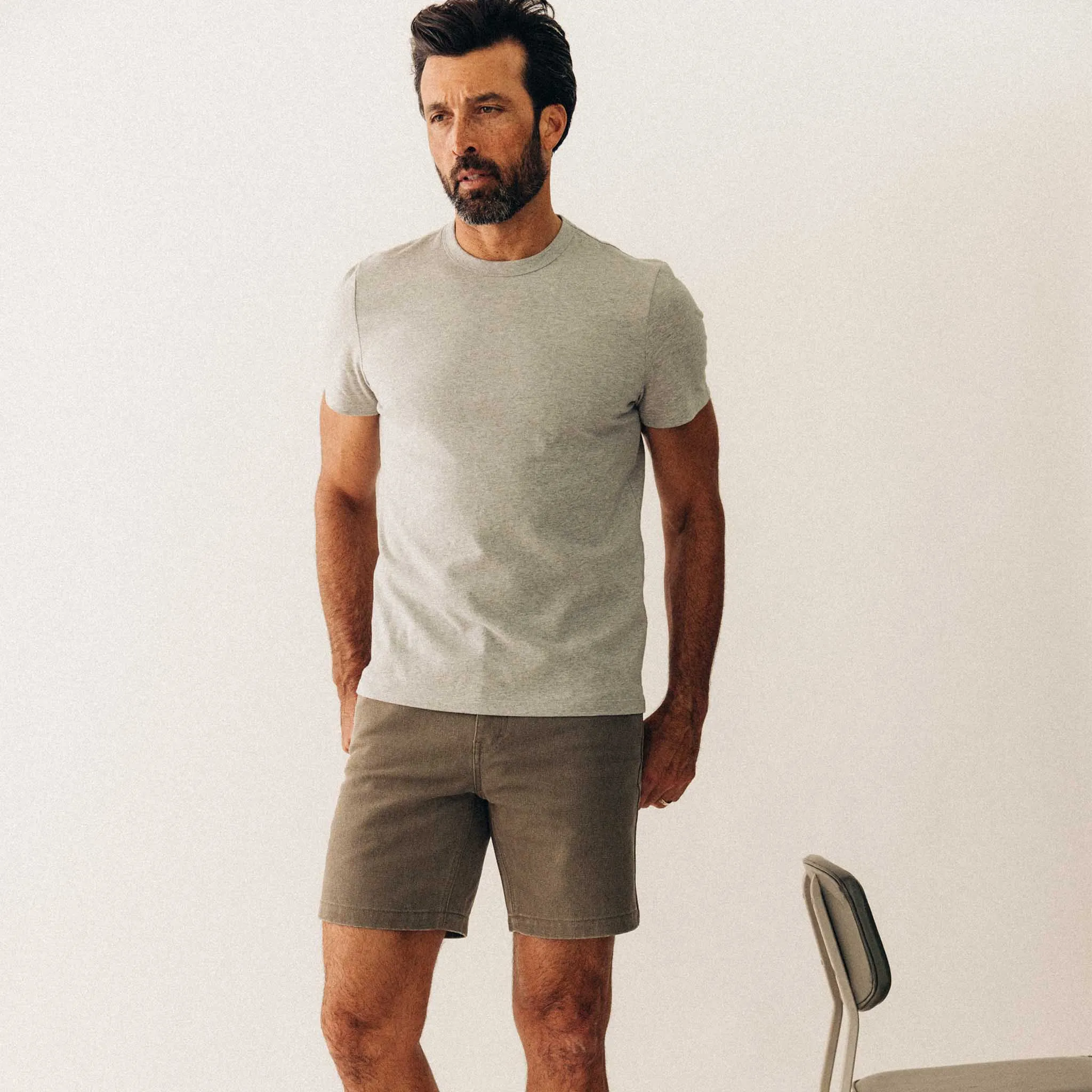 The Organic Cotton Tee in Heather Grey Versatile Option
