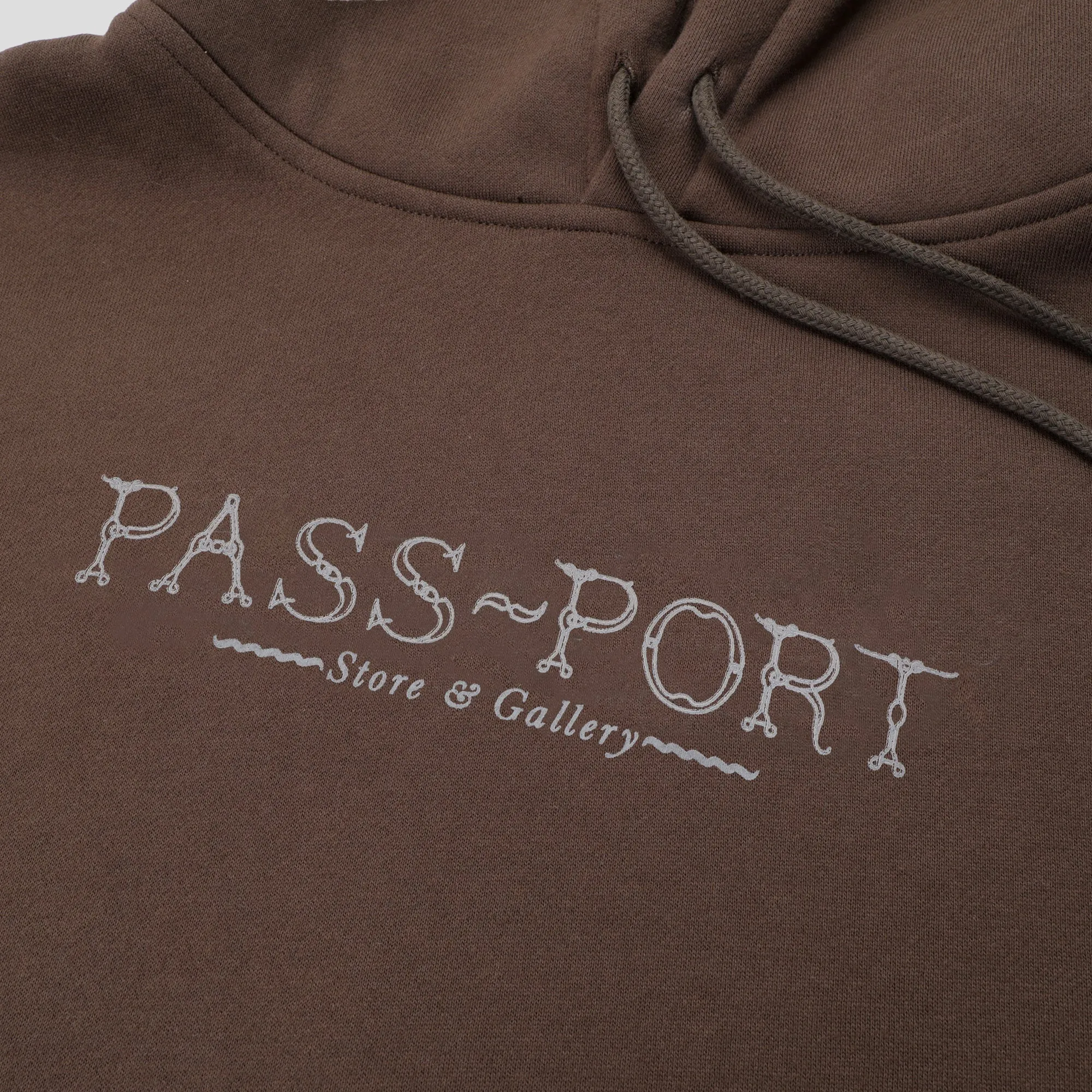 Pass~Port Store & Gallery Exclusive Wired Logo Hood - Bark product quilted lining comfort