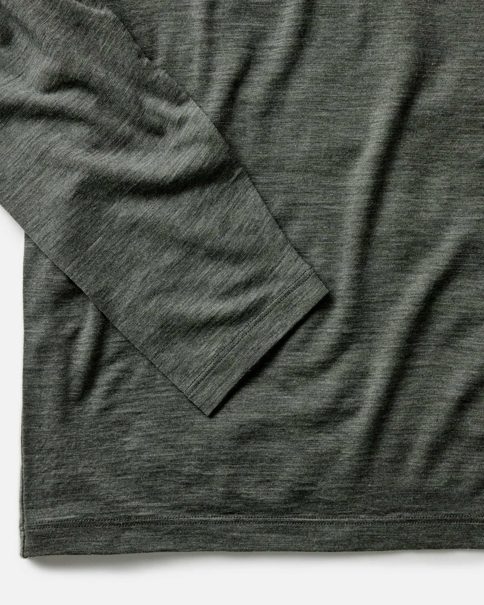 The Merino Long Sleeve Tee in Heather Army Everyday Casual