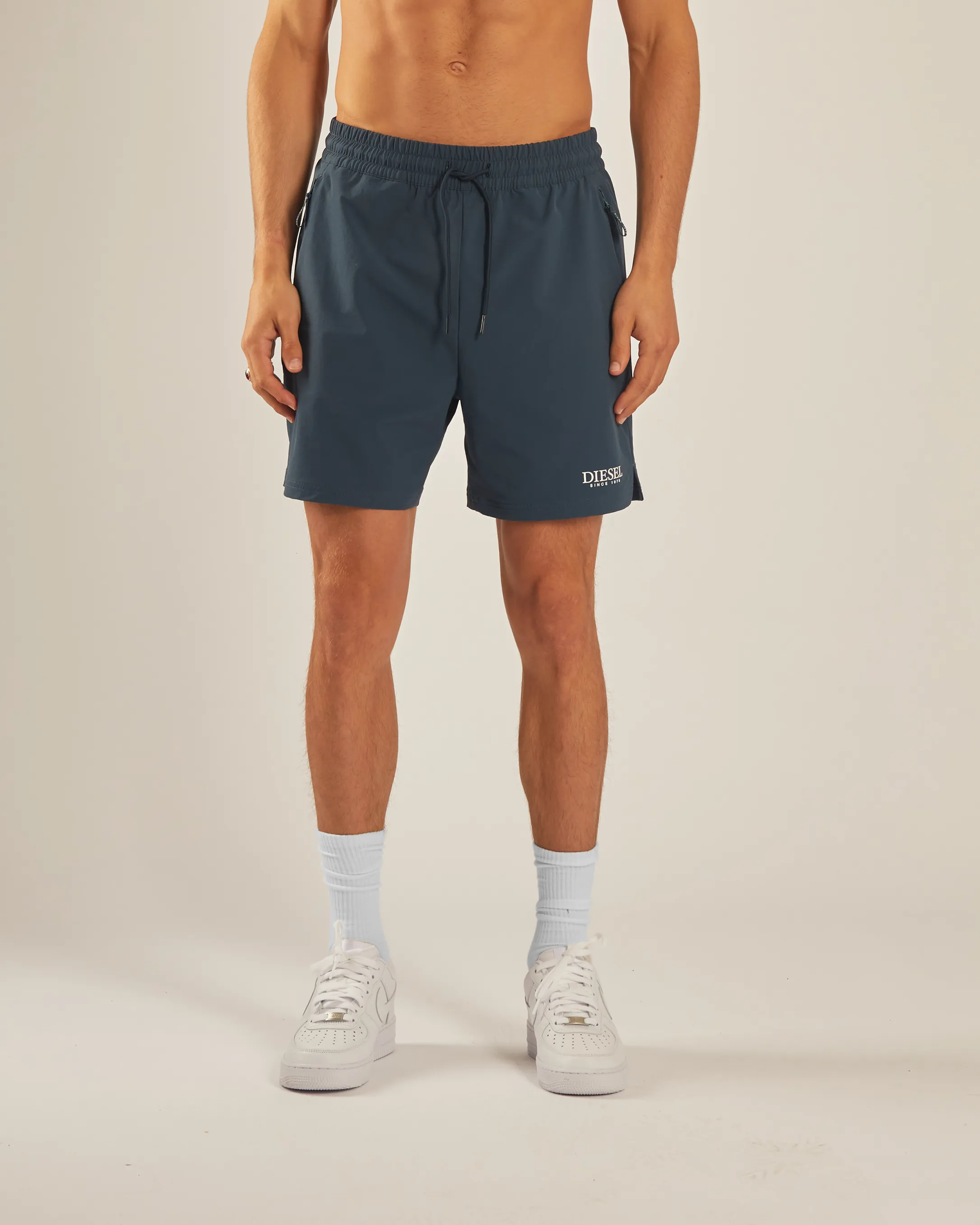 Tomasso Short Petrol Navy Low-waisted Perfect Comfort