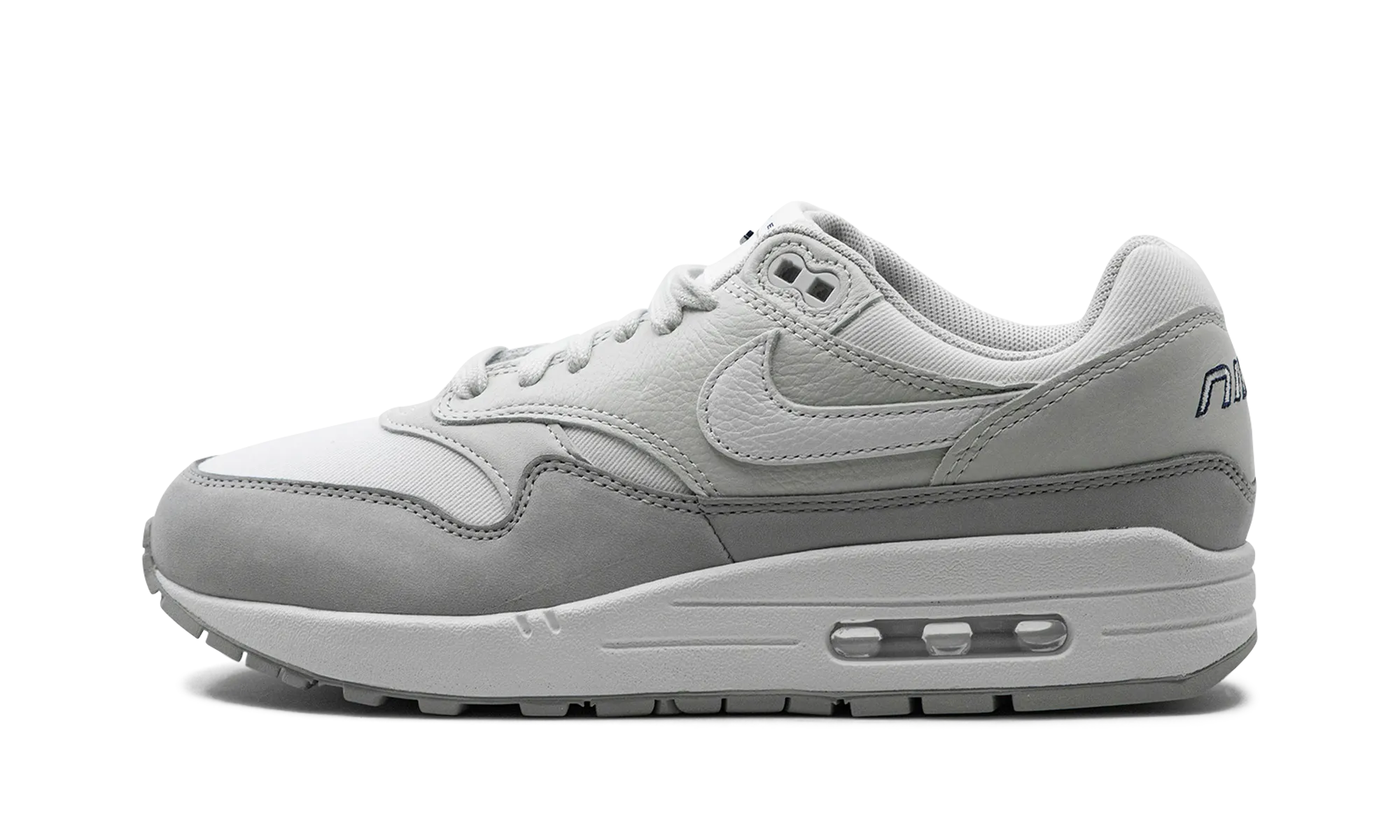 Satin Glow material AIR MAX 1 '87 LX WMNS "Light Smoke Grey"
