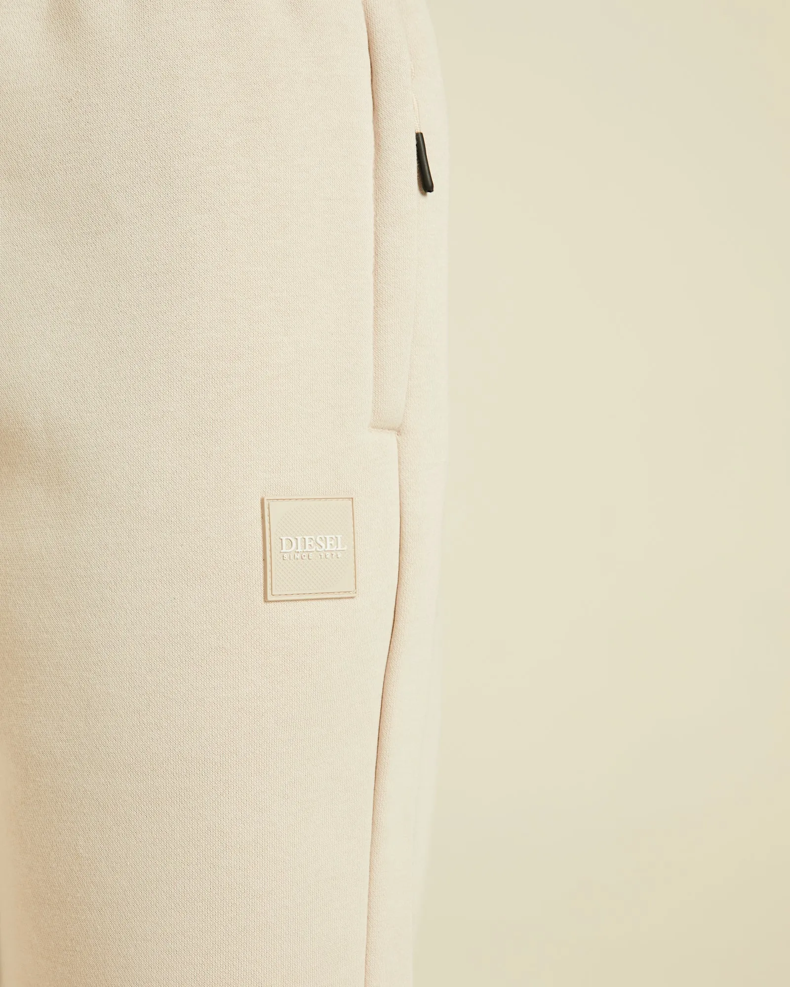 Vega Short Bone Casual Wear Poolside Wear