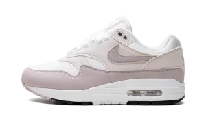 Lightweight EVA Material Royal Mood Wmns Air Max 1 "Platinum Violet"