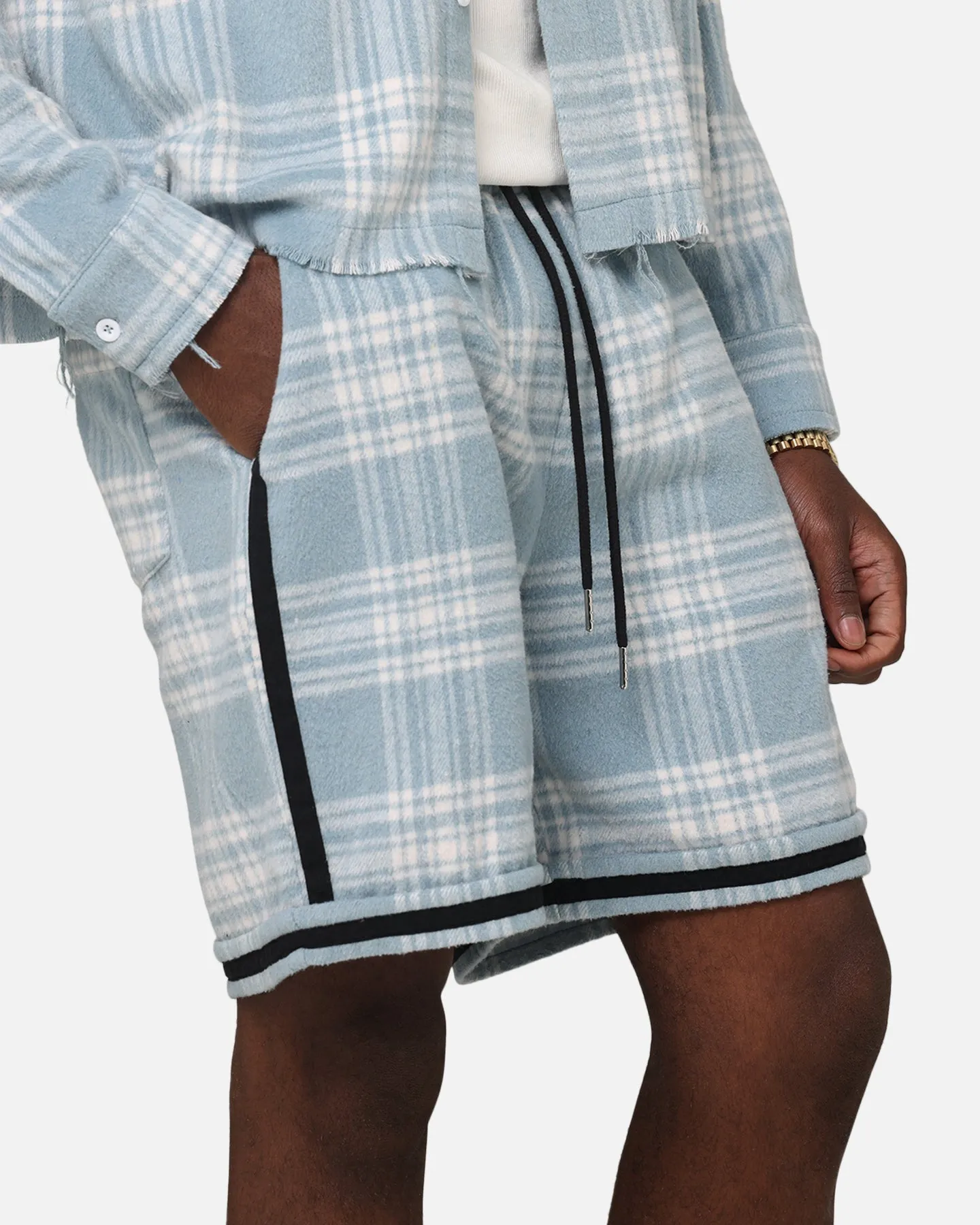 Weekend Comfort concert outfit XXIII Plaid Ball Shorts Blue